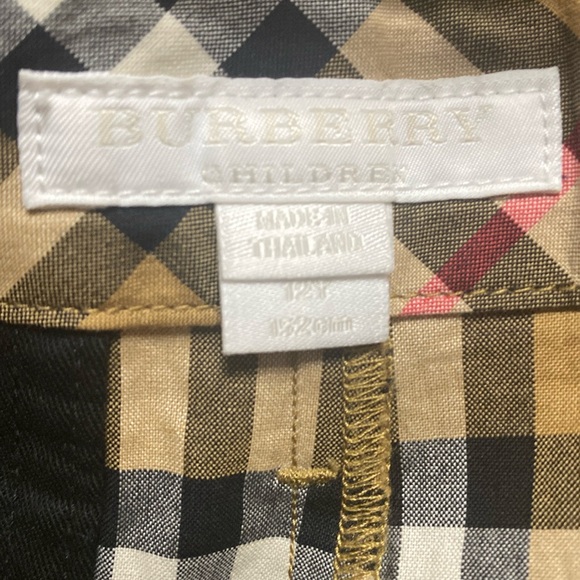 Boy’s Authentic  Burberry Shorts - Picture 4 of 5